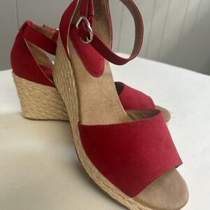 Style &Go in excellent condition very comfortable!